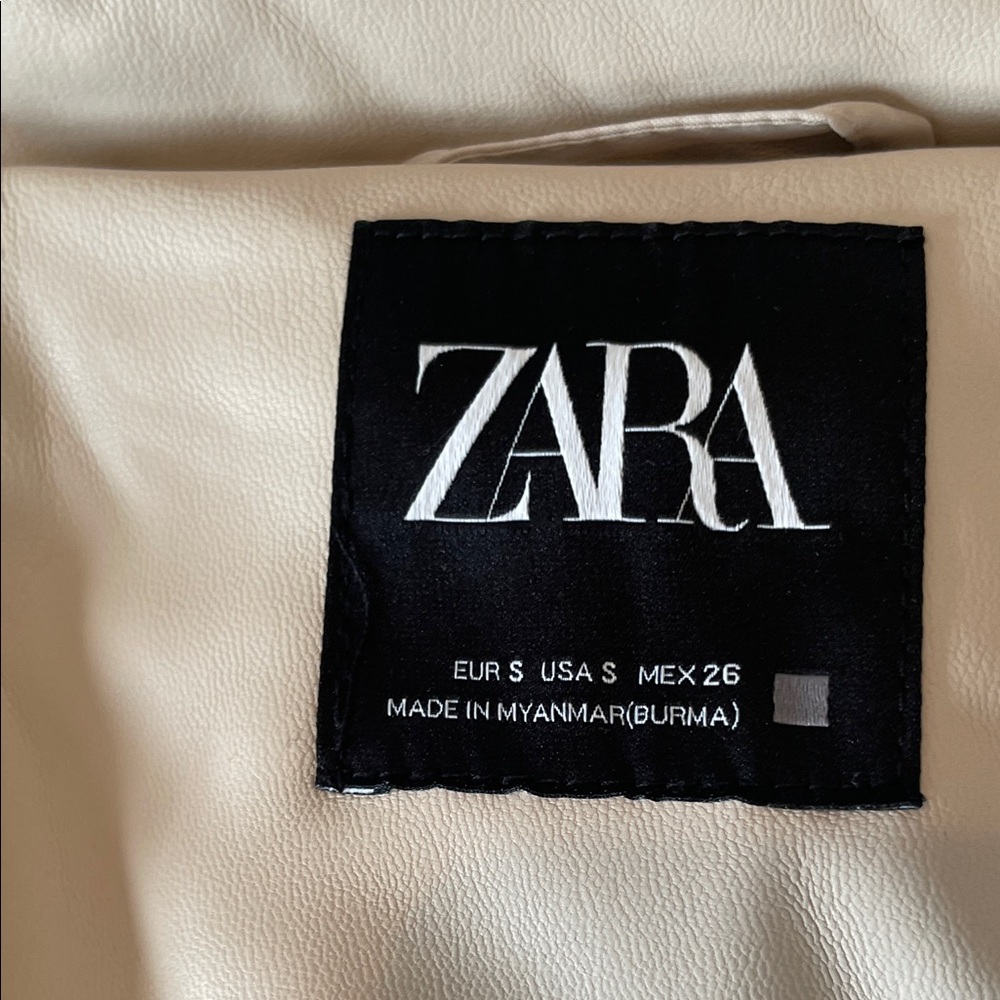 Zara Beige Hooded Puffer Coat - Picture 5 of 9